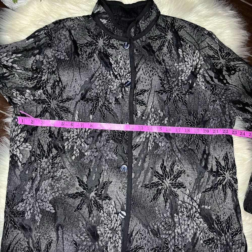 Black Patterned Reversibleshacket Szmedium - image 6